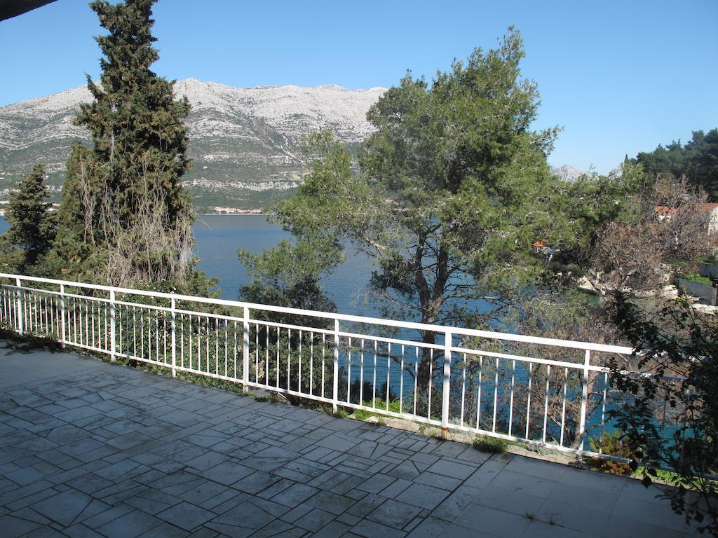 Apartments Zuvela Korčula Стая снимка