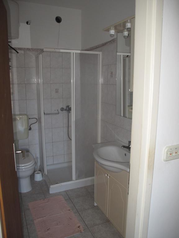 Apartments Zuvela Korčula Стая снимка